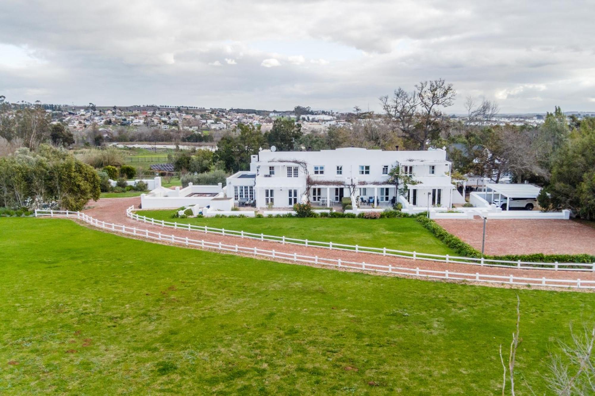 Sunset Farm Stellenbosch Villa Екстериор снимка